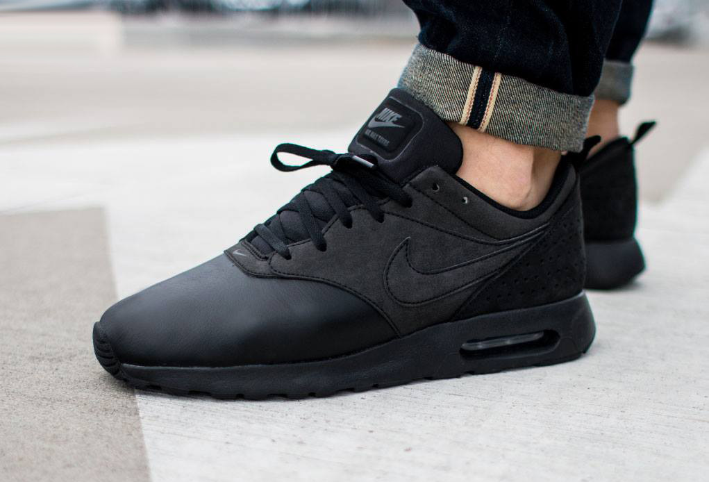 air max tavas homme noir