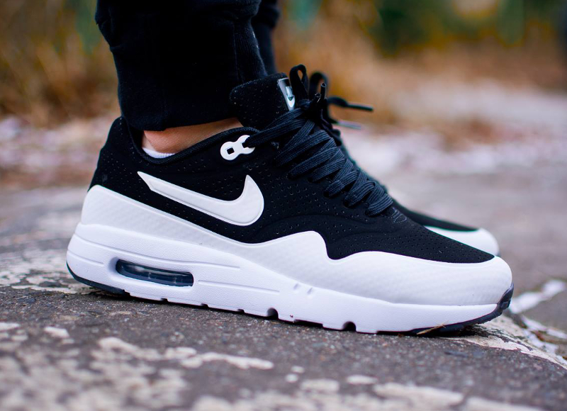 air max one blanche et noir