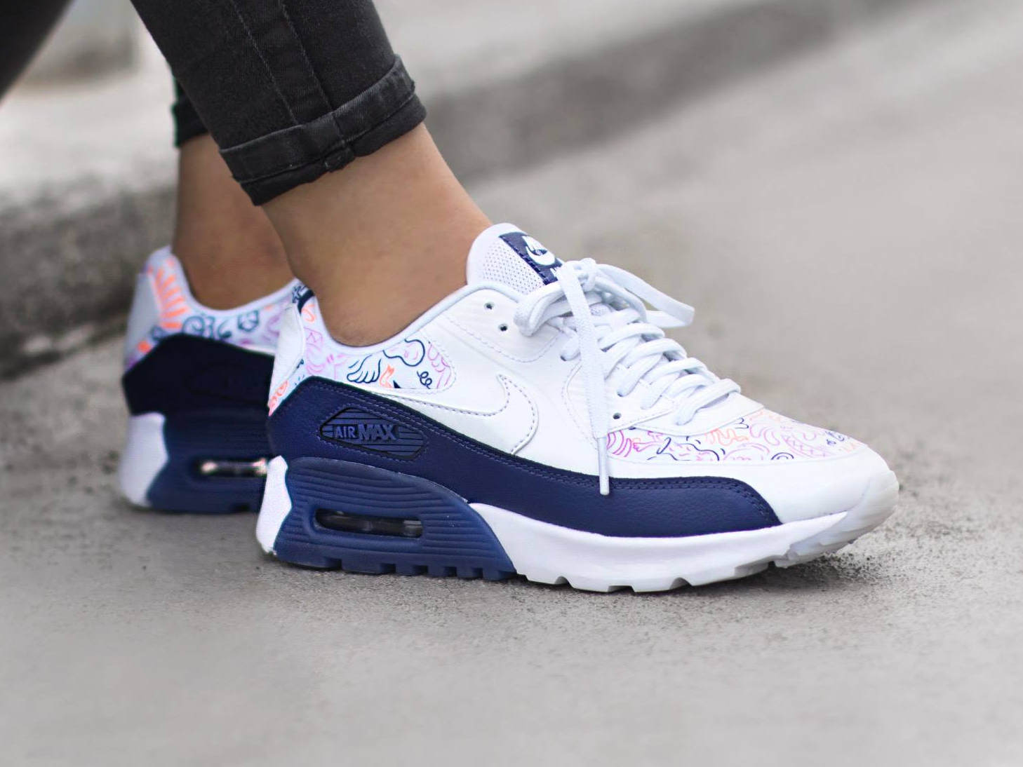 Achat De;ve Nike Air Max 90 Femme Chaussures Pas Cher Alainhemet