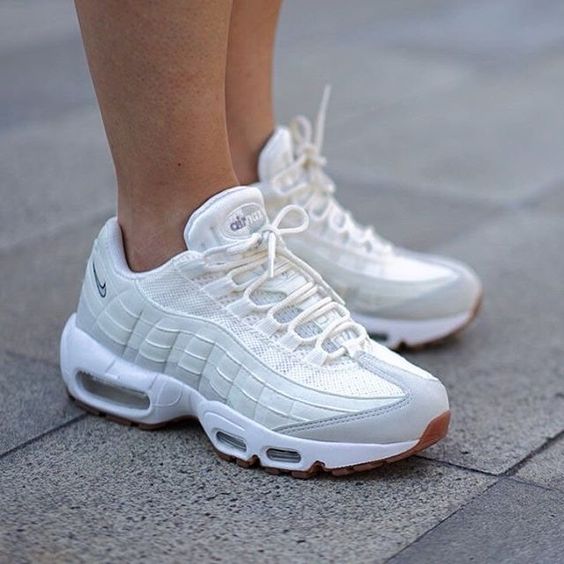 Achat De;ve Nike Air Max 95 Femme Chaussures Pas Cher Alainhemet